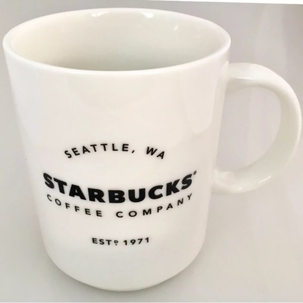 Starbucks Seattle WA 14 oz White Ceramic Coffee Mug Est 1971 Cup 414 ml Classic